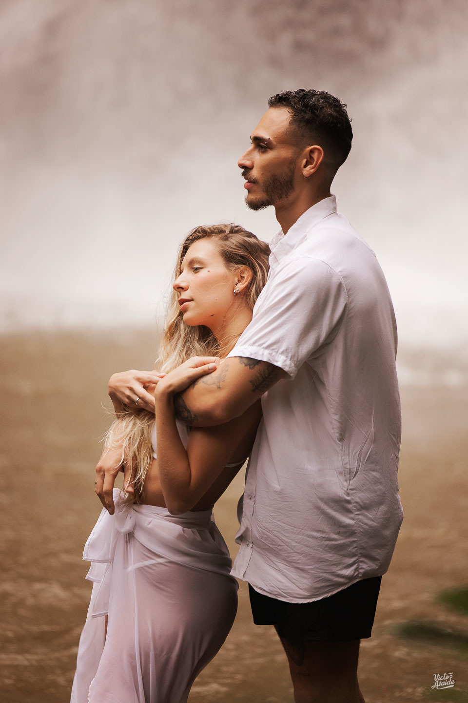 fotógrafo bh, belo horizonte, cachoeira, casal tumblr, ensaio de casal, ensaio de casal na cachoeira, fotógrafo victor ataide, fotos de casal, pedro leopoldo, uberlandia, victor ataide