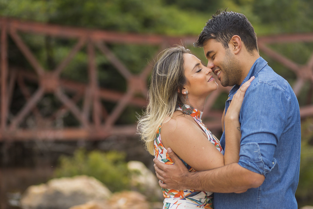 ensaio casal dayanne e lucas serra do cipó victor ataide victorataide fotografia fotógrafo de casamento pedro leopoldo mg rio cipó 