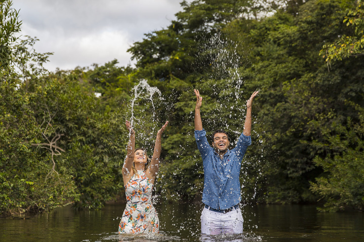 ensaio casal dayanne e lucas serra do cipó victor ataide victorataide fotografia fotógrafo de casamento pedro leopoldo mg rio cipó 