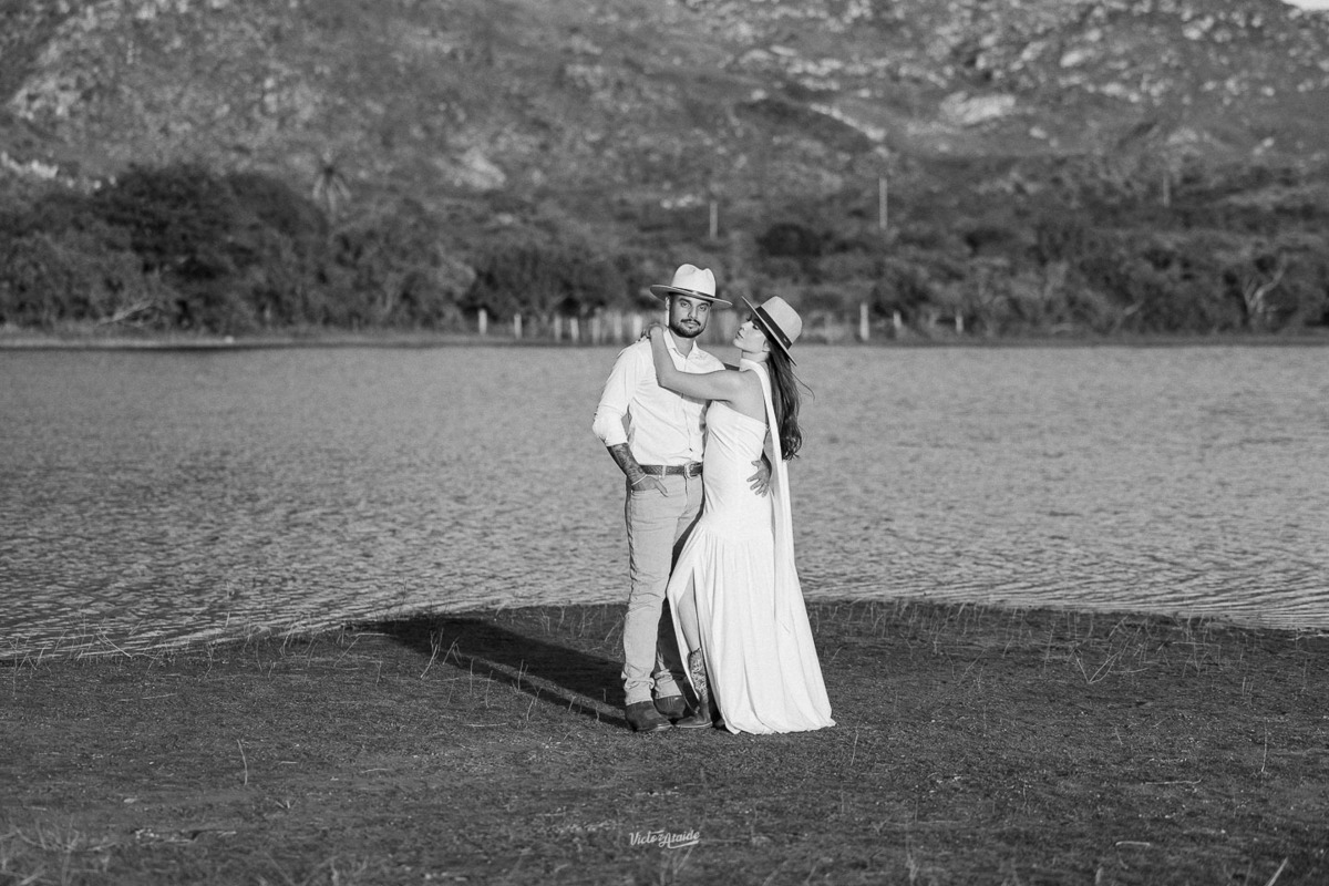 belo horizonte, ensaio de casal, ensiao casal, fotógrafo victor ataide, fotos de casamento, lapinha da serra, noiva e noivo, noivos, pedro leopoldo, pre-wedding, precasamento, victor ataide