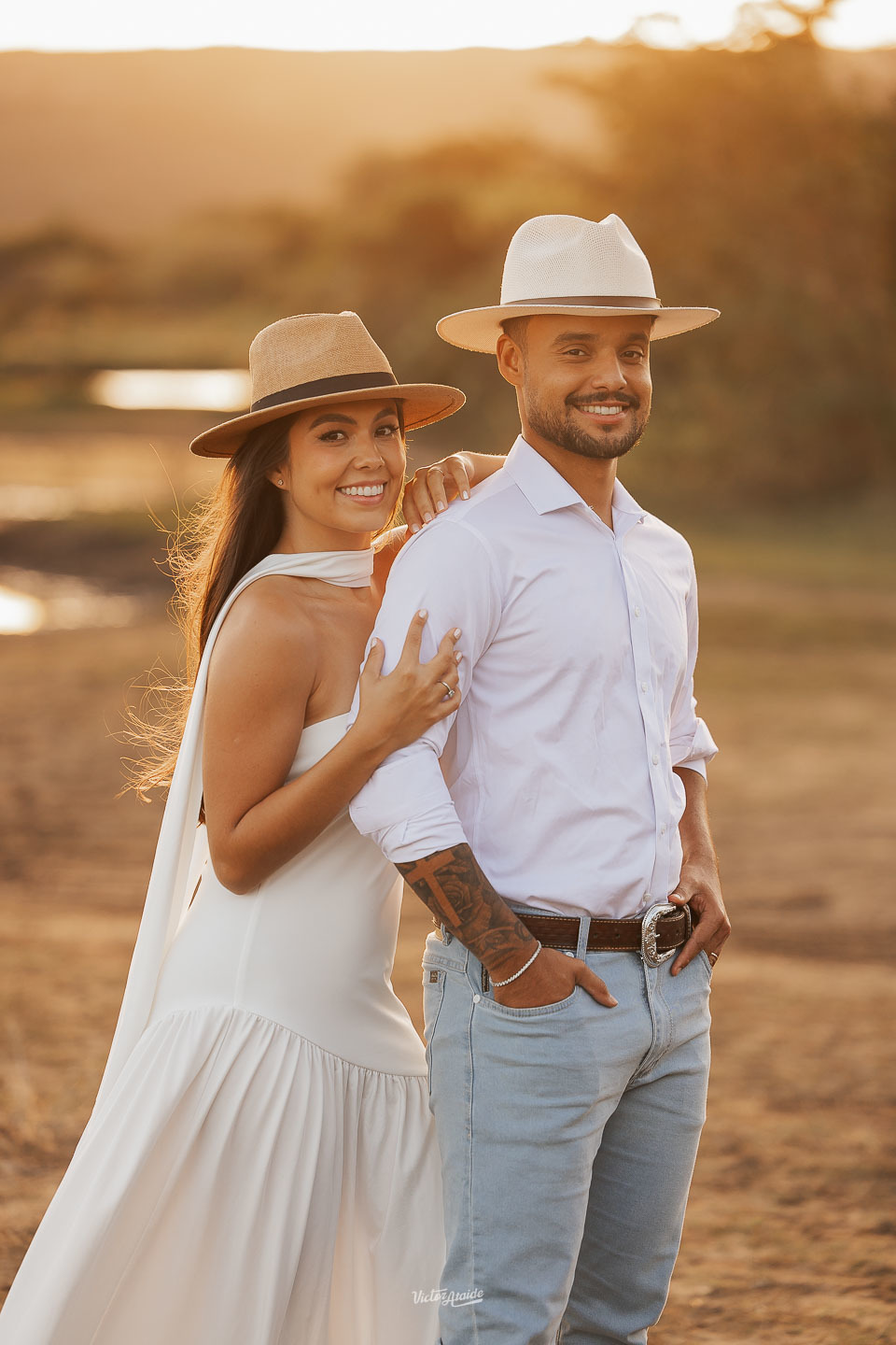 belo horizonte, ensaio de casal, ensiao casal, fotógrafo victor ataide, fotos de casamento, lapinha da serra, noiva e noivo, noivos, pedro leopoldo, pre-wedding, precasamento, victor ataide