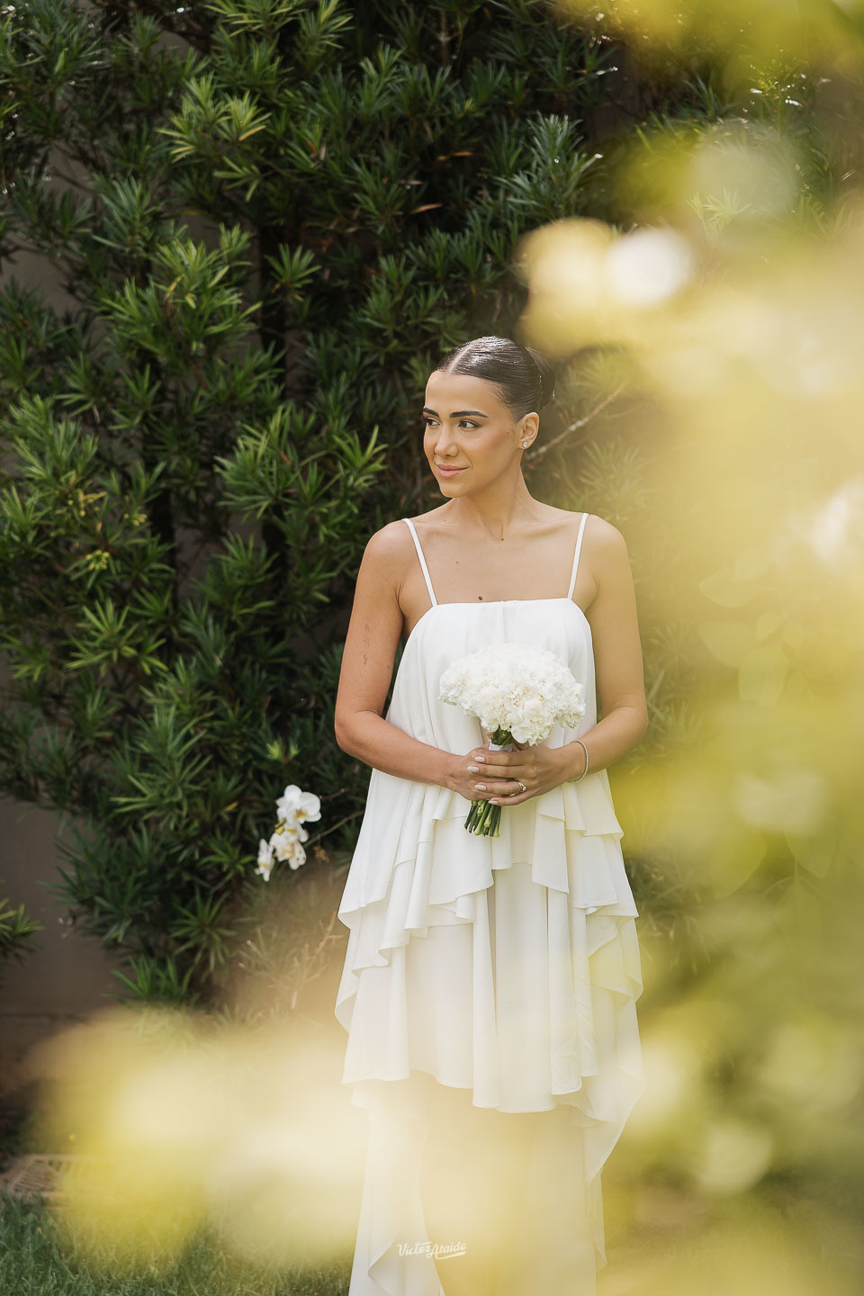 fotos clássicas de casal, ensaio pré casamento, pré wedding, ensaio de casal, fotos românticas, fotografia de casal, fotos de noivos, ensaio pré wedding, casal apaixonado, fotos naturais de casal, fotógrafo de casamento, pré casamento BH, Victor Ataide