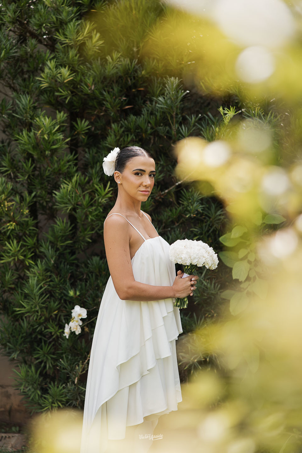 fotos clássicas de casal, ensaio pré casamento, pré wedding, ensaio de casal, fotos românticas, fotografia de casal, fotos de noivos, ensaio pré wedding, casal apaixonado, fotos naturais de casal, fotógrafo de casamento, pré casamento BH, Victor Ataide