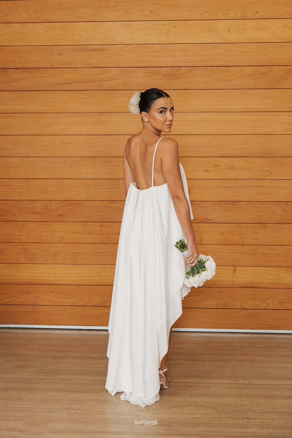 fotos clássicas de casal, ensaio pré casamento, pré wedding, ensaio de casal, fotos românticas, fotografia de casal, fotos de noivos, ensaio pré wedding, casal apaixonado, fotos naturais de casal, fotógrafo de casamento, pré casamento BH, Victor Ataide