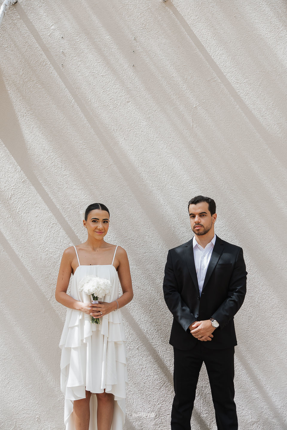 fotos clássicas de casal, ensaio pré casamento, pré wedding, ensaio de casal, fotos românticas, fotografia de casal, fotos de noivos, ensaio pré wedding, casal apaixonado, fotos naturais de casal, fotógrafo de casamento, pré casamento BH, Victor Ataide
