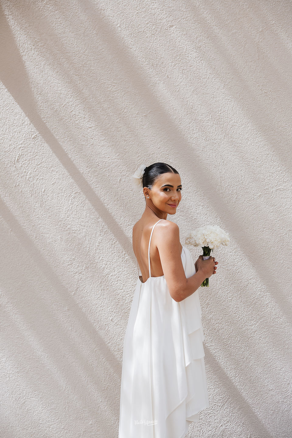 fotos clássicas de casal, ensaio pré casamento, pré wedding, ensaio de casal, fotos românticas, fotografia de casal, fotos de noivos, ensaio pré wedding, casal apaixonado, fotos naturais de casal, fotógrafo de casamento, pré casamento BH, Victor Ataide