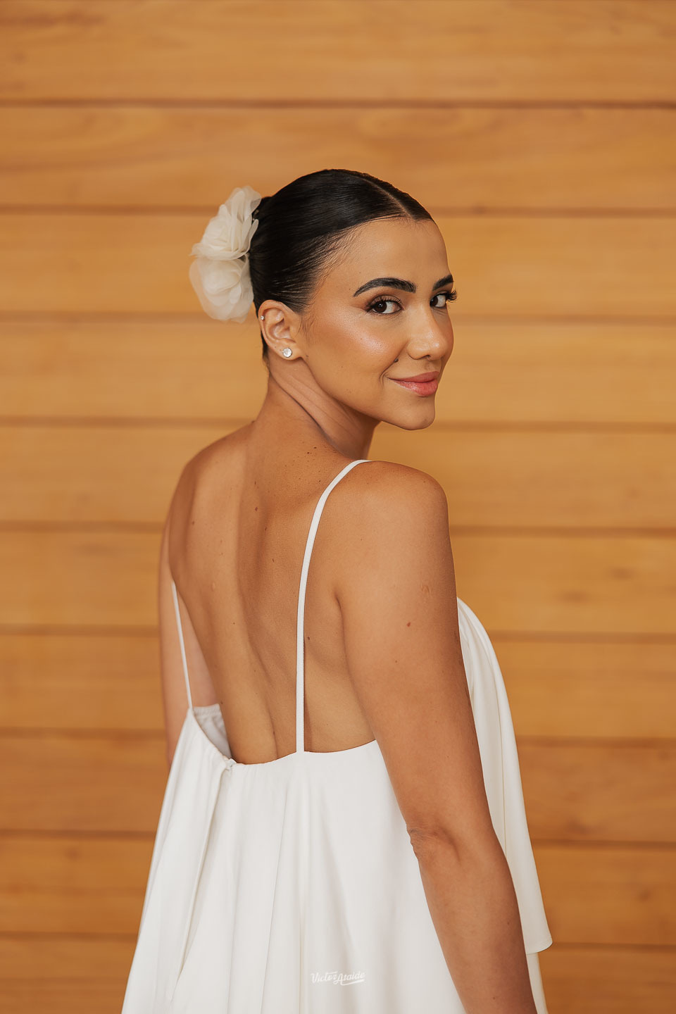 fotos clássicas de casal, ensaio pré casamento, pré wedding, ensaio de casal, fotos românticas, fotografia de casal, fotos de noivos, ensaio pré wedding, casal apaixonado, fotos naturais de casal, fotógrafo de casamento, pré casamento BH, Victor Ataide