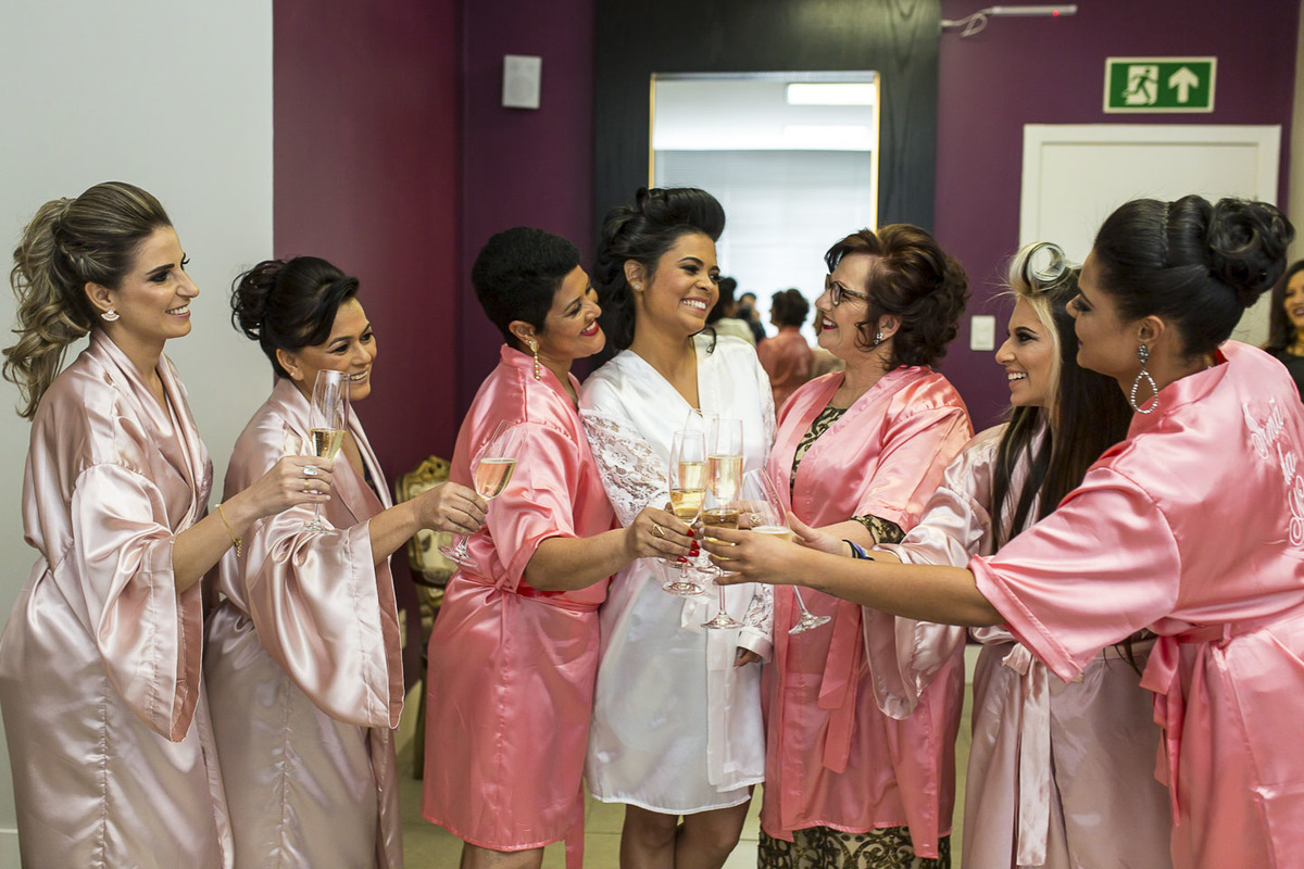 victorataide, victor ataide, casamento, wedding, casar, noivos, bride, vestido, la vita, pedro leopoldo, capim branco, bistro espaço verde, vera de oliveira, maquiagem, sapato, brincos, bouquet