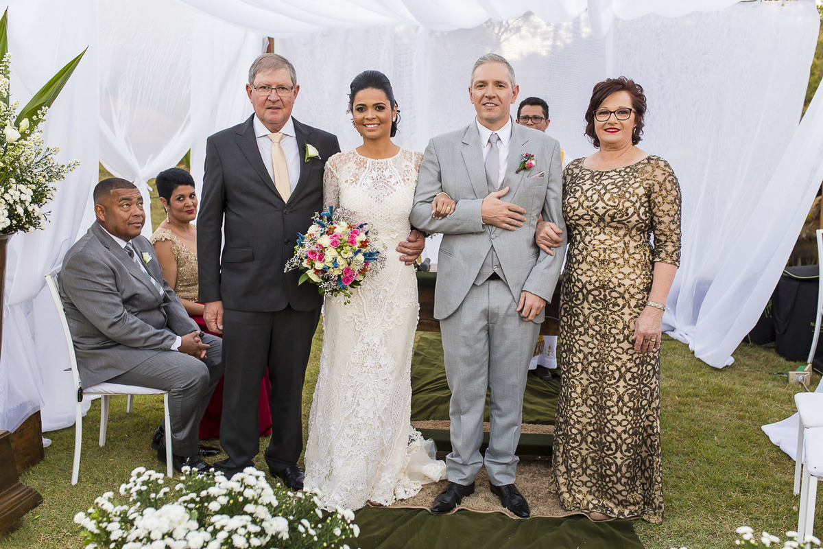 victorataide, victor ataide, casamento, wedding, casar, noivos, bride, vestido, la vita, pedro leopoldo, capim branco, bistro espaço verde, vera de oliveira, maquiagem, decoração, bolo, cerimônia