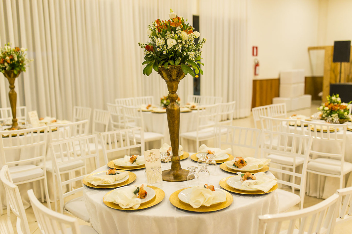 victorataide, victor ataide, casamento, wedding, casar, noivos, bride, vestido, la vita, pedro leopoldo, capim branco, bistro espaço verde, vera de oliveira, maquiagem, decoração, bolo, cerimônia