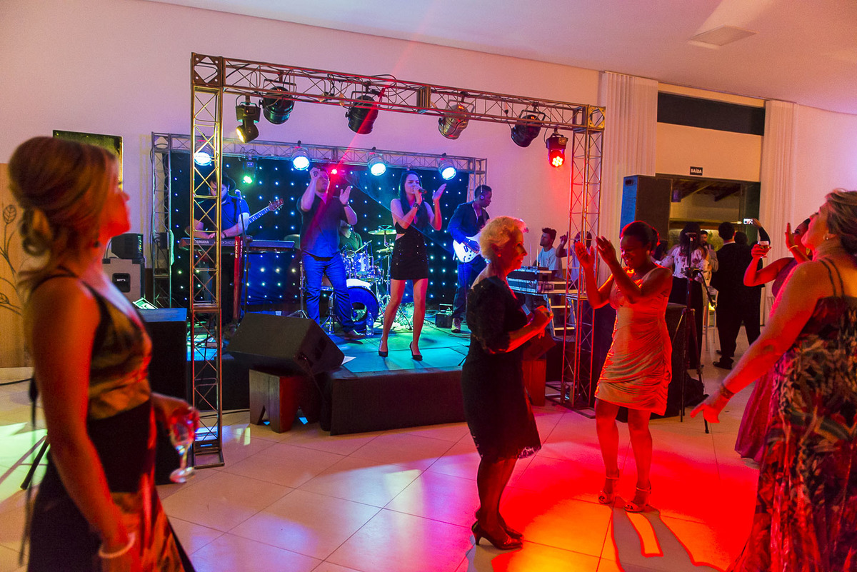 victorataide, victor ataide, casamento, wedding, casar, noivos, bride, vestido, la vita, pedro leopoldo, capim branco, bistro espaço verde, vera de oliveira, maquiagem, decoração, bolo, cerimônia