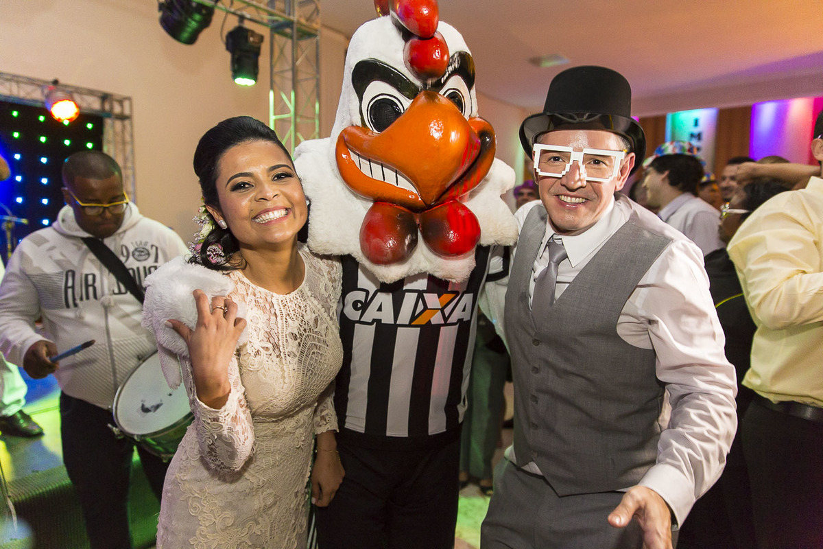 victorataide, victor ataide, casamento, wedding, casar, noivos, bride, vestido, la vita, pedro leopoldo, capim branco, bistro espaço verde, vera de oliveira, maquiagem, decoração, bolo, cerimônia, galo doido, atético