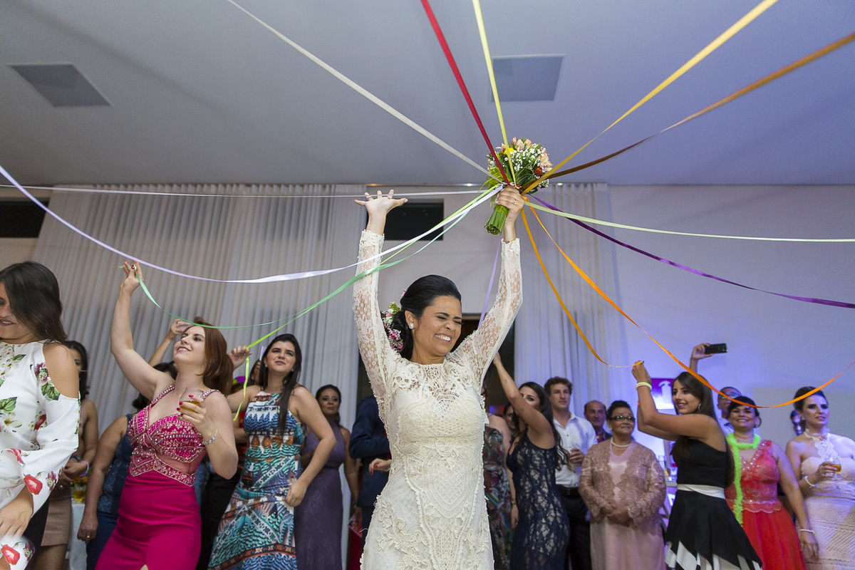 victorataide, victor ataide, casamento, wedding, casar, noivos, bride, vestido, la vita, pedro leopoldo, capim branco, bistro espaço verde, vera de oliveira, maquiagem, decoração, bolo, cerimônia
