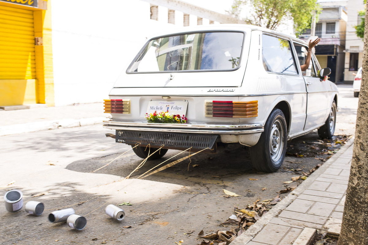 casamento, ensaio, fotografia, igreja matriz nossa senhora da conceição, madrinhas, minas gerais, noivos, pedro leopoldo, victor ataide, victorataide,latinhas, brasília, carro do pai