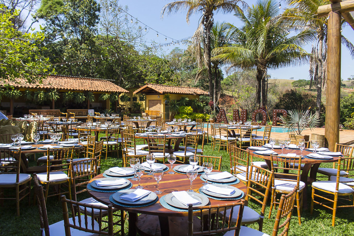 amor, detalhes das mesas decoradas