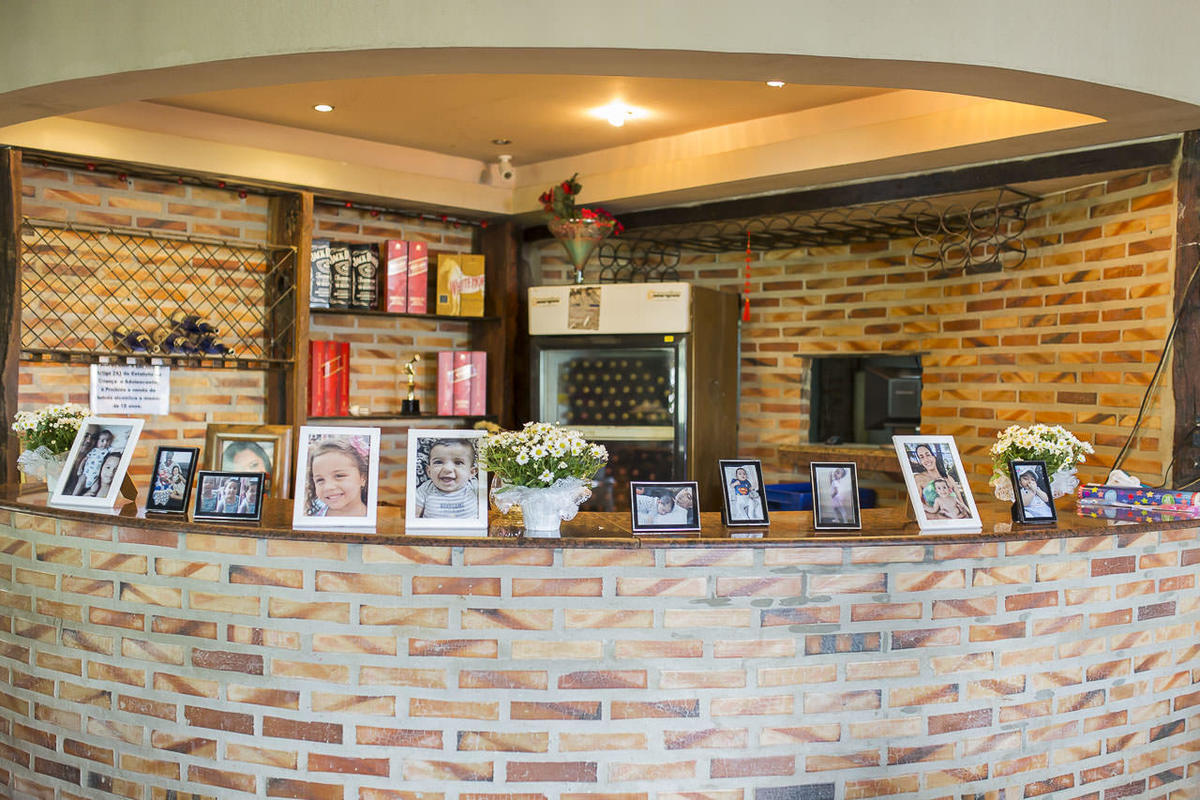 batizado, igreja matriz, igreja senhor bom jesus, victor ataide, fotógrafo, almoço família, matozinhos, restaurante café com pimenta