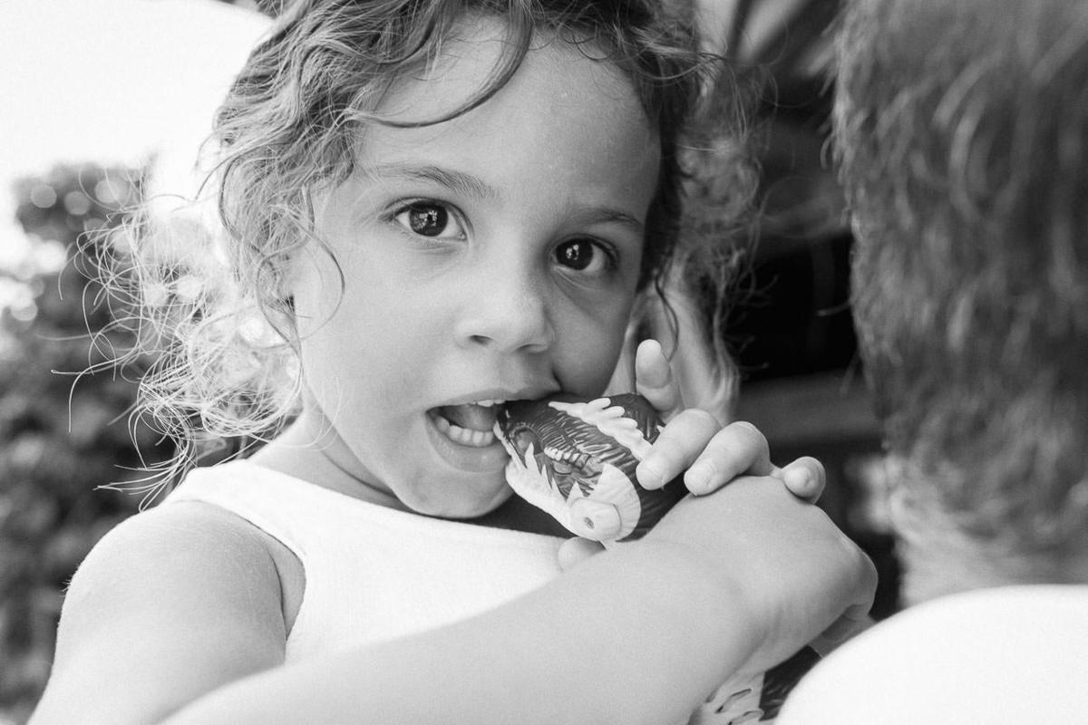 batizado, igreja matriz, igreja senhor bom jesus, victor ataide, fotógrafo, almoço família, matozinhos, filha