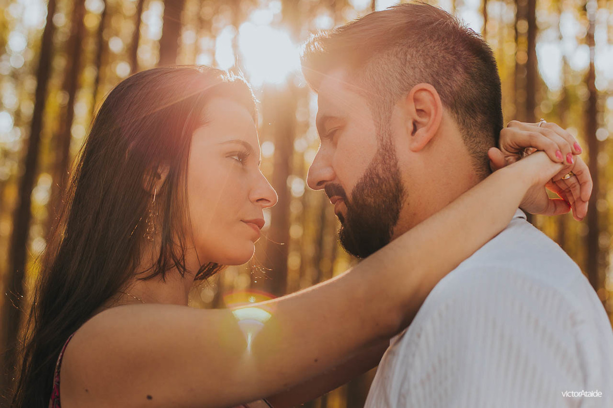 abraço, sirriso, casamento, casar de dia, cedro do abaeté, ensaio, fotografia, fotógrafo de casamento, noiva, noivos, pedro leopoldo, por do sol, pré-casamento, pré-wedding, victor ataide, victorataide, dores do indaiá