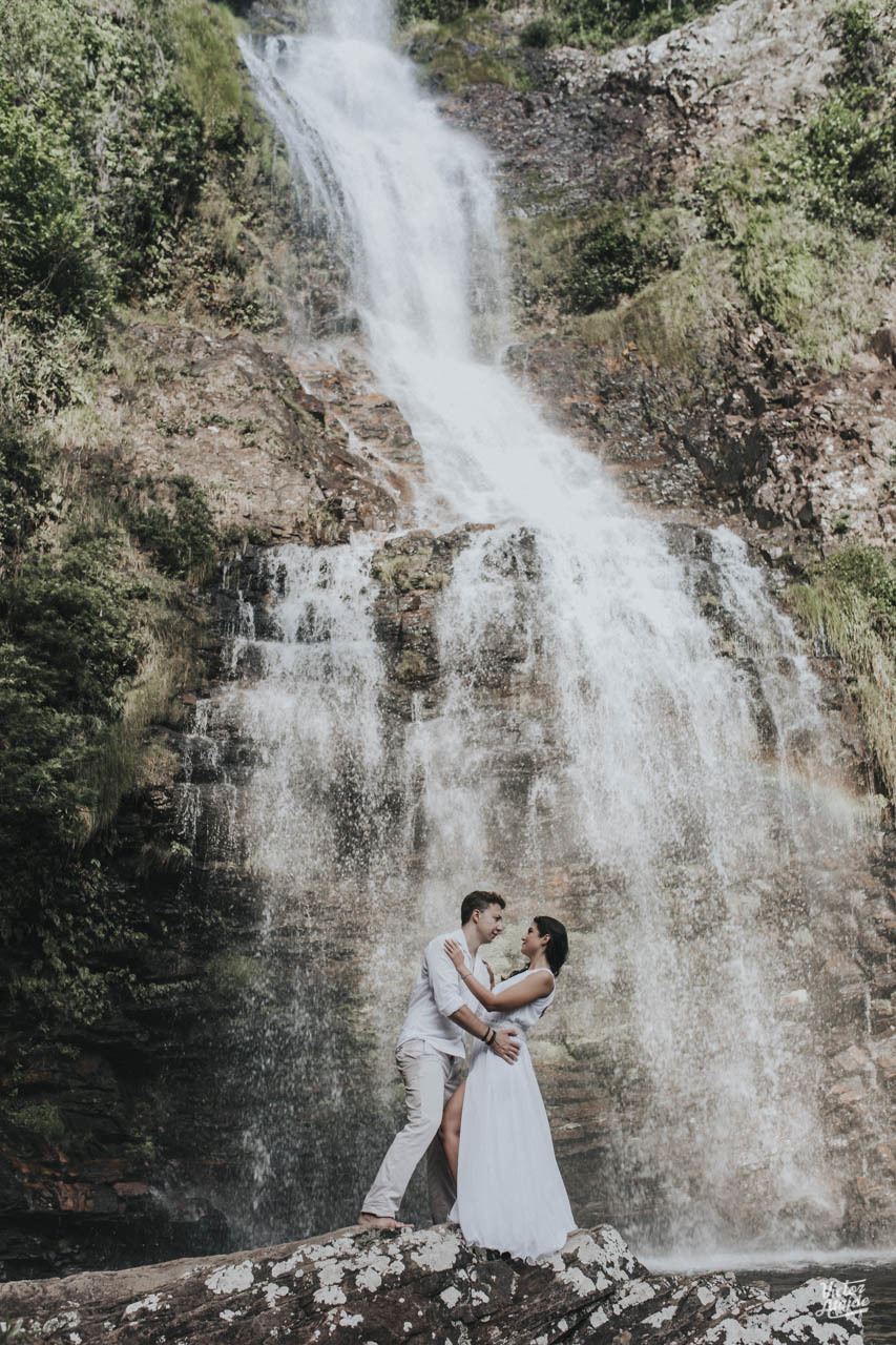 ensaio, cachoeira, pre-casamento, serra do cipo, victor ataide, cachoeira da farofa, minas gerais, casal, fotografia, amor