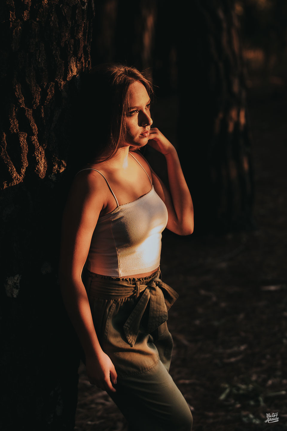 ensaio deburante, ensaio de 15 anos, fotografia, victor ataide, mirante das mangabeiras, por do sol, belo horizonte, sol, retrato