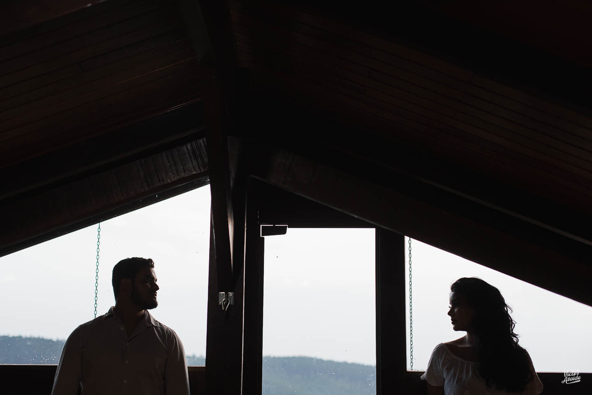 casal, congonhas, ensaio de casal, ensaio pré-casamento, fotógrafo de casamento, linha de trem, noivos, pedro leopoldo, victor ataide