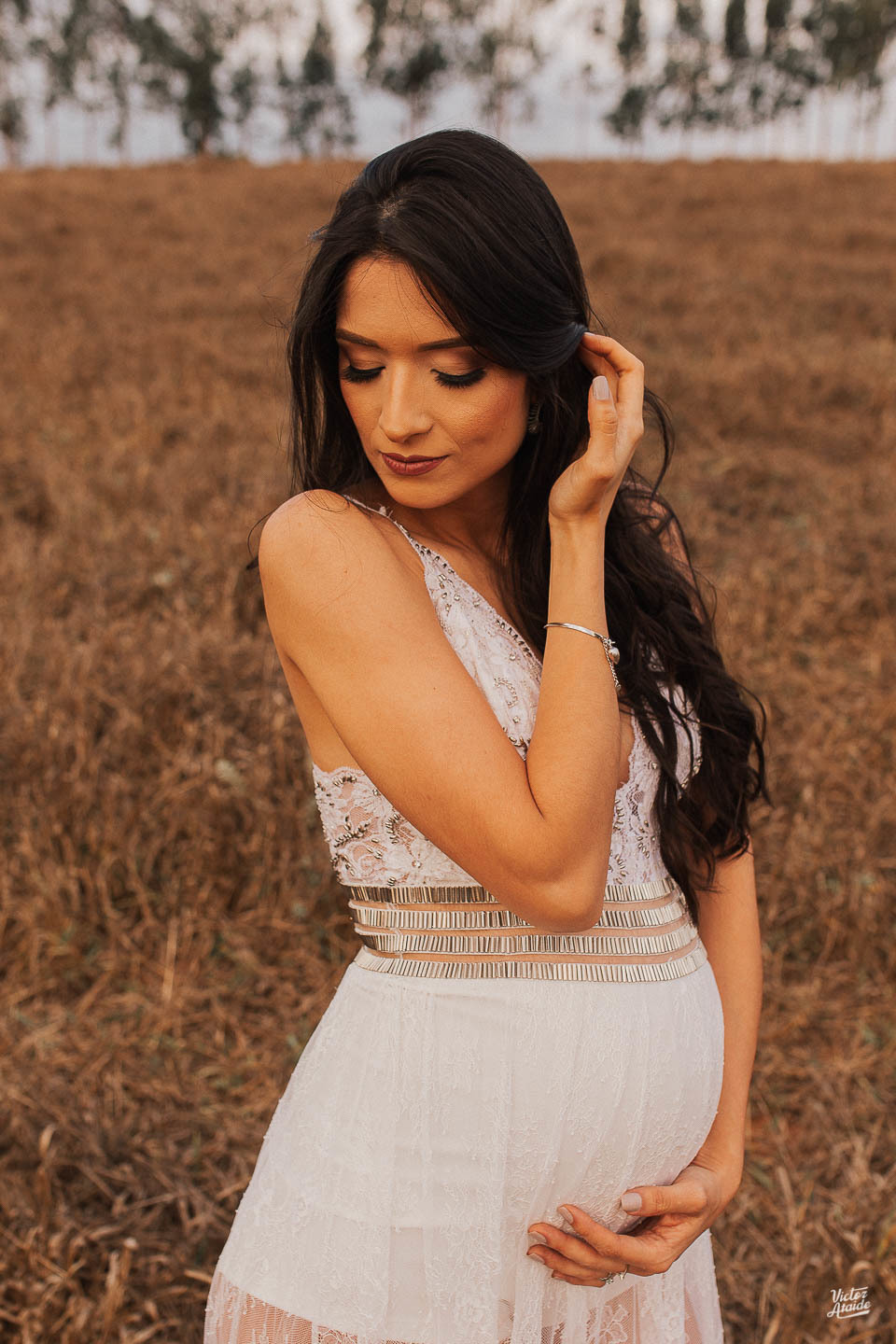 29 semanas de gestação, belo horizonte, espaço shangrilá, fotografia, fotógrafo, fotógrafo de gestante, gestante, grama seca, local para ensaio de gestante, mateus leme, pedro leopoldo, plantação, victor ataide