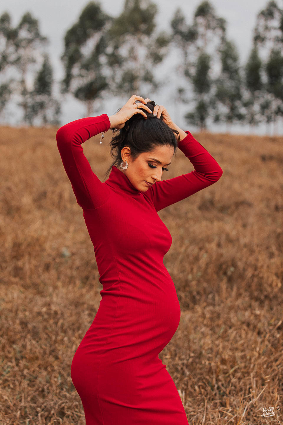 29 semanas de gestação, belo horizonte, espaço shangrilá, fotografia, fotógrafo, fotógrafo de gestante, gestante, grama seca, local para ensaio de gestante, mateus leme, pedro leopoldo, plantação, victor ataide