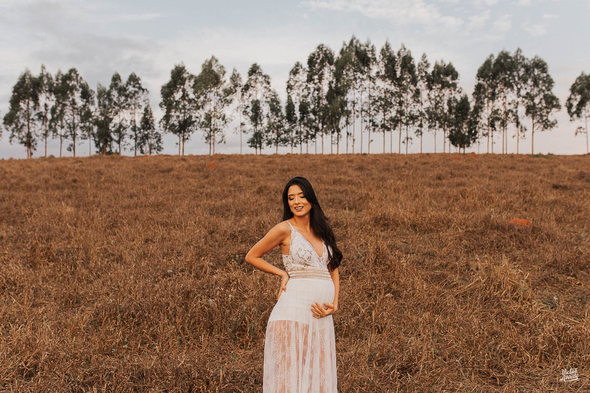29 semanas de gestação, belo horizonte, espaço shangrilá, fotografia, fotógrafo, fotógrafo de gestante, gestante, grama seca, local para ensaio de gestante, mateus leme, pedro leopoldo, plantação, victor ataide