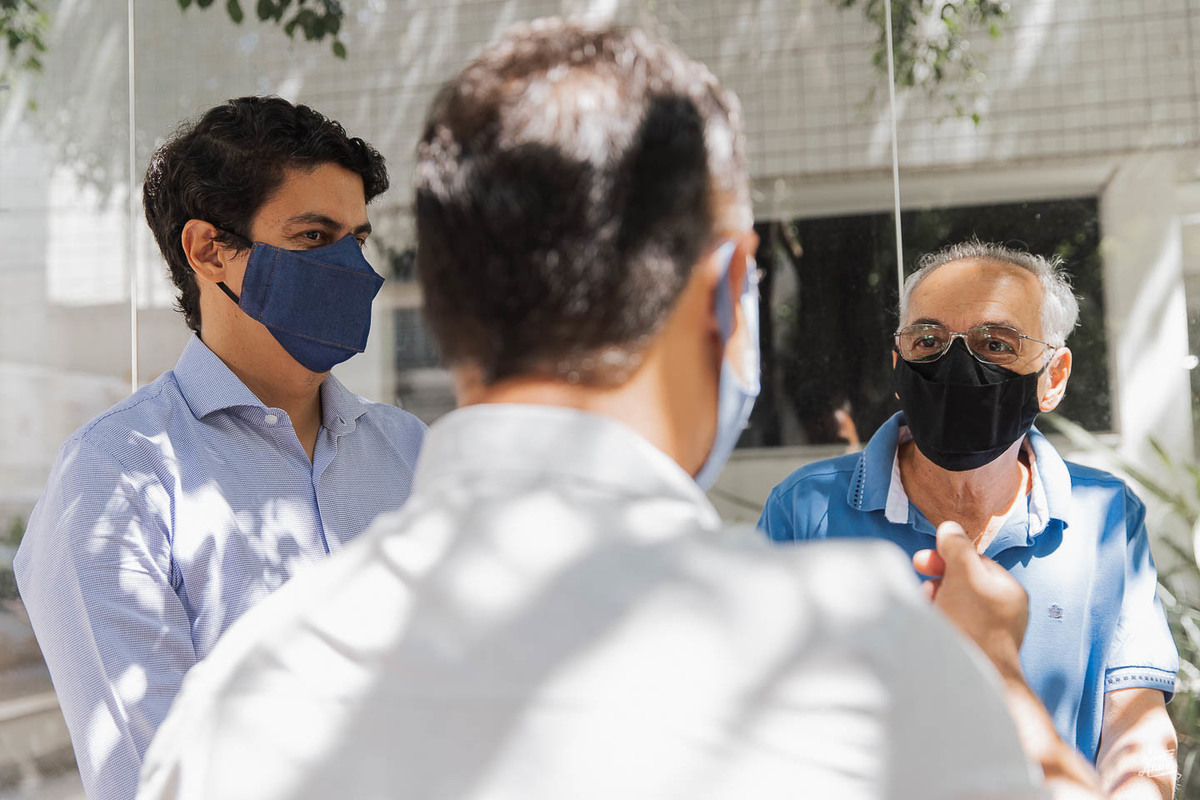 bairro floresta bh, belo horizonte, cartório civil, cartório floresta, casamento civil, casamento na pandemia, fotografia, fotógrafo, fotógrafo de casamento, pedro leopoldo, recepção em casa, victor ataide