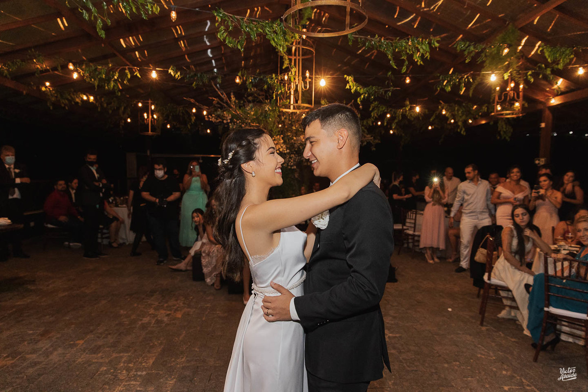 aquela assessoria, belo horizonte, casamento em nova lima, decoracao verde musgo, espaço vila da serra, fotografia, fotógrafo, fotógrafo de casamento, pedro leopoldo, simone seniuk, vestido barbara junqueira atelier, victor ataide