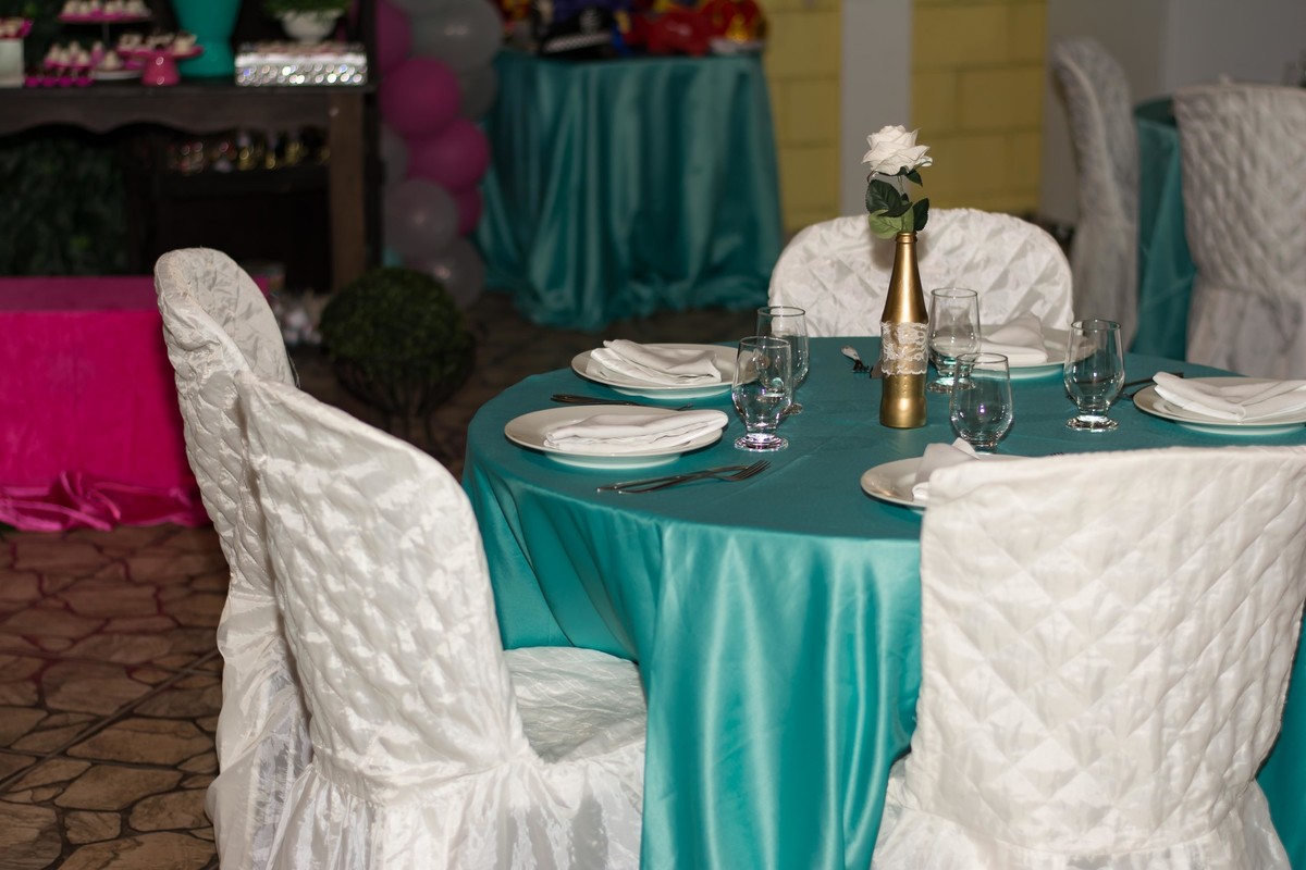 Decoração azul turquesa 15 anos festa debutante Arujá - SP por Paty Ramalho Fotografa