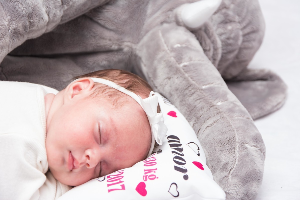 bebe recem nascido dormindo, suzano -sp por paty ramalho fotografa