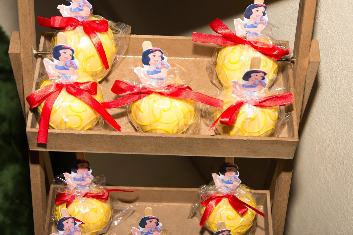 maçã do amor personalizada branca de neve