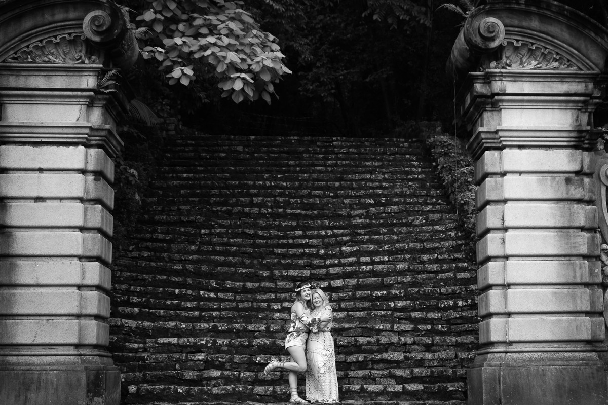 Book 15 anos da modelo e atriz Mayara Rosa fotografada nas escadarias do Jardim Botânico de São Paulo pela fotografa Paty Ramalho - Ensaio Debutante SP