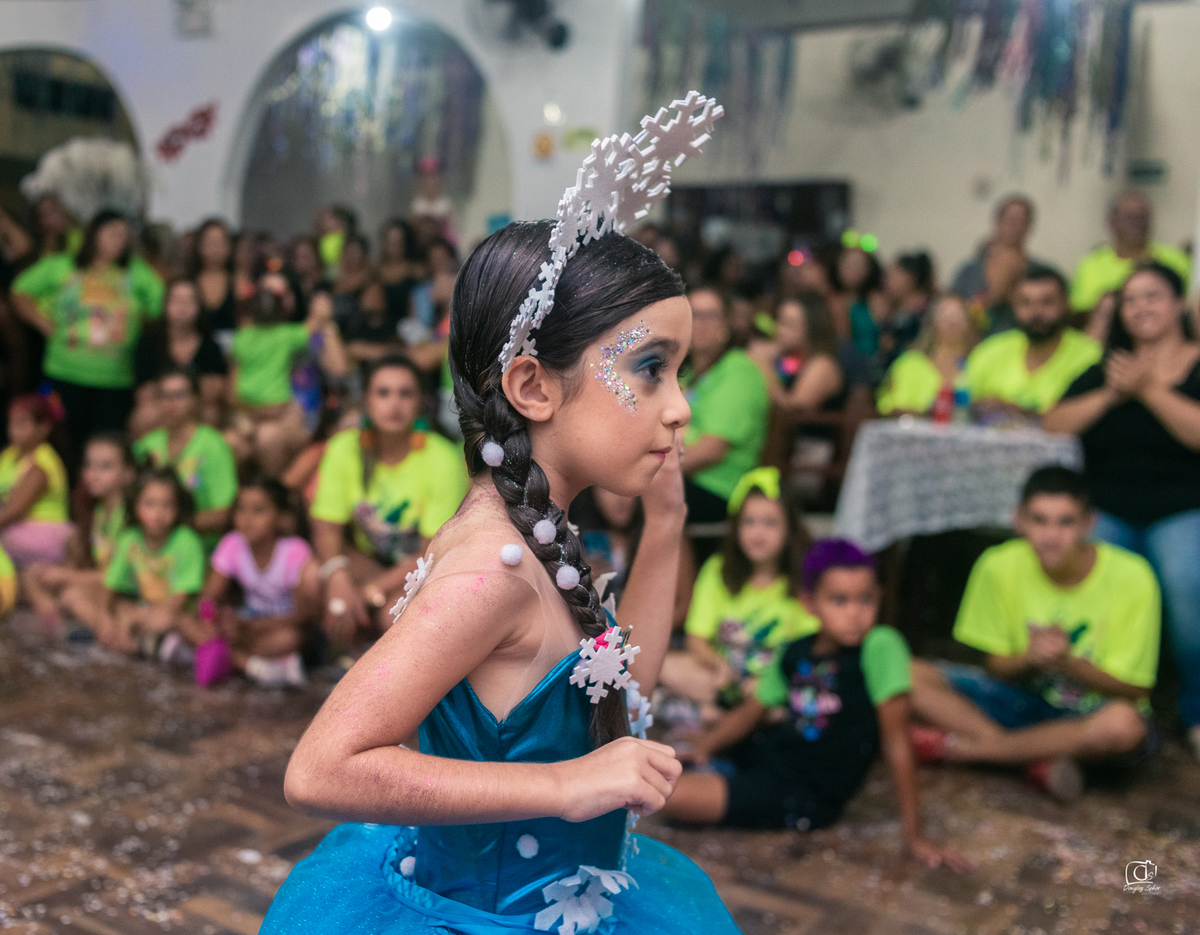 baile;infantil;carnaval;liame;decoração;mascara;apresentação;make
