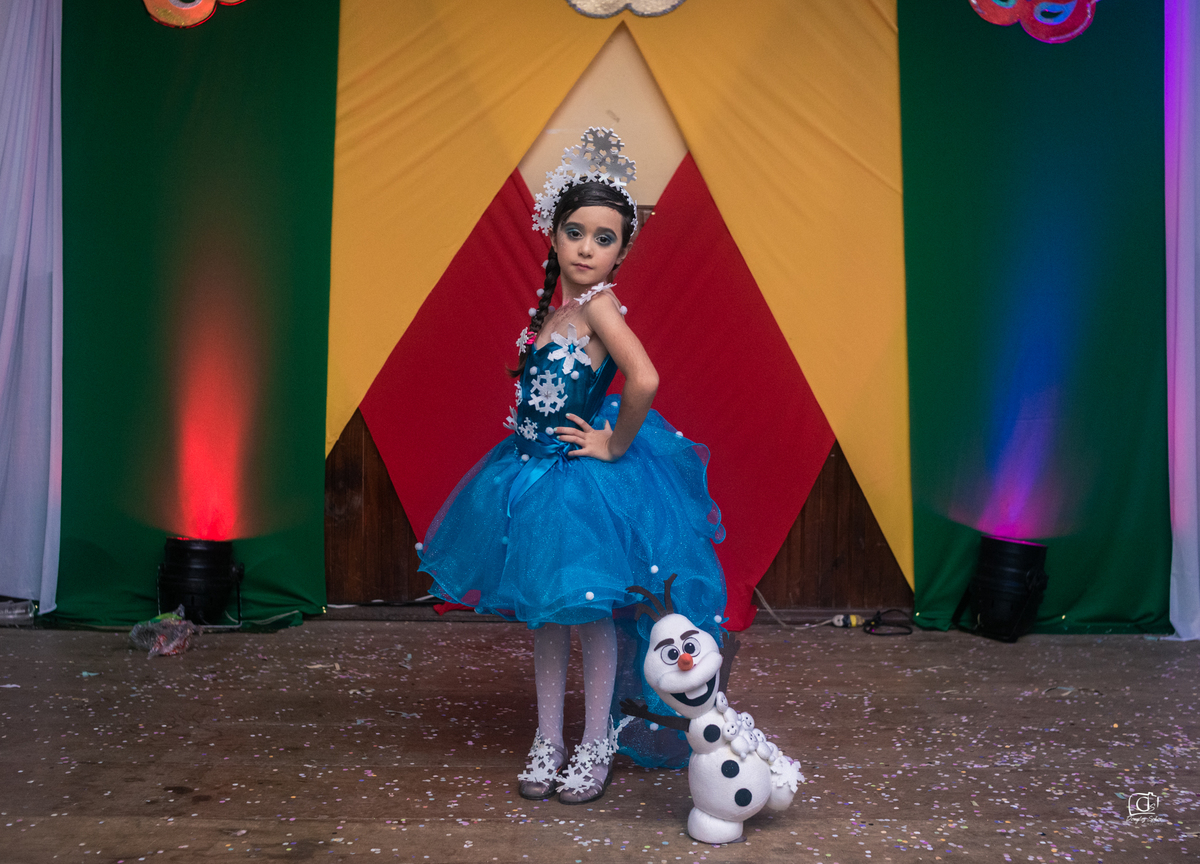 baile;infantil;carnaval;liame;decoração;mascara;apresentação;make
