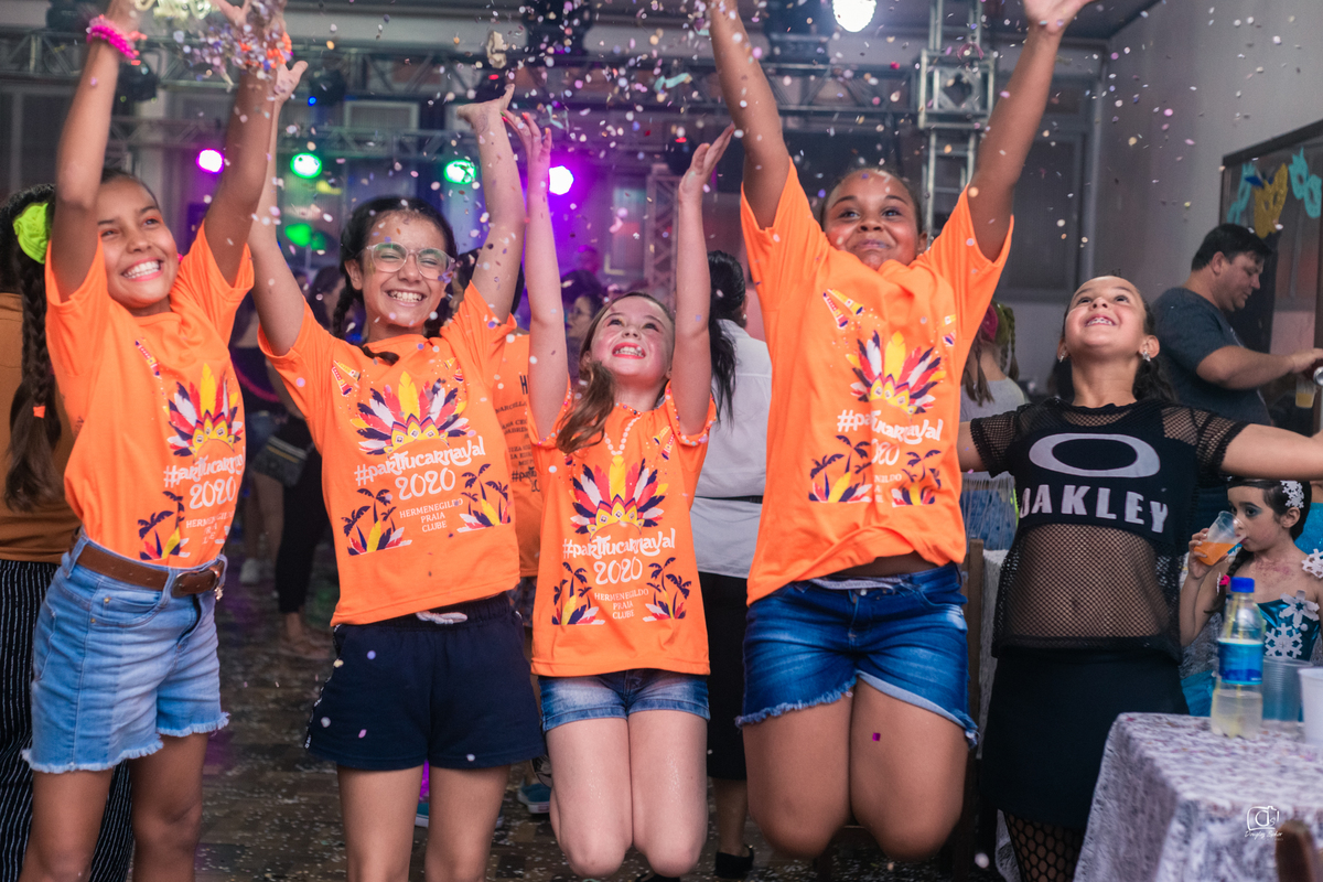 baile;infantil;carnaval;liame;decoração;mascara;apresentação;make