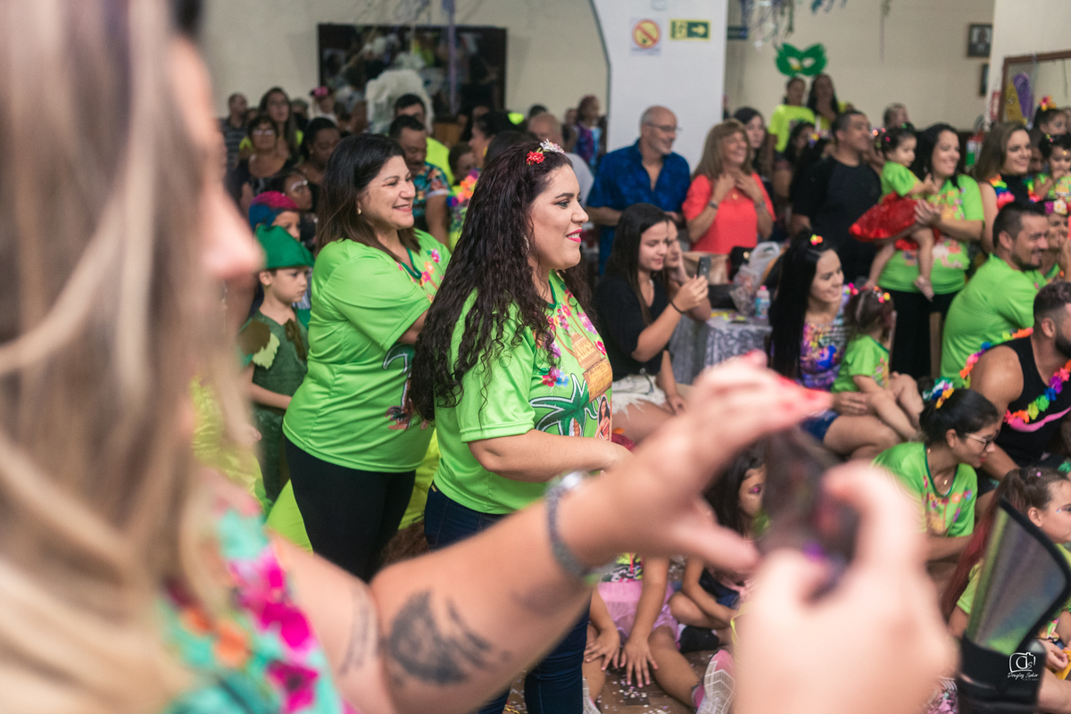 baile;infantil;carnaval;liame;decoração;mascara;apresentação;make
