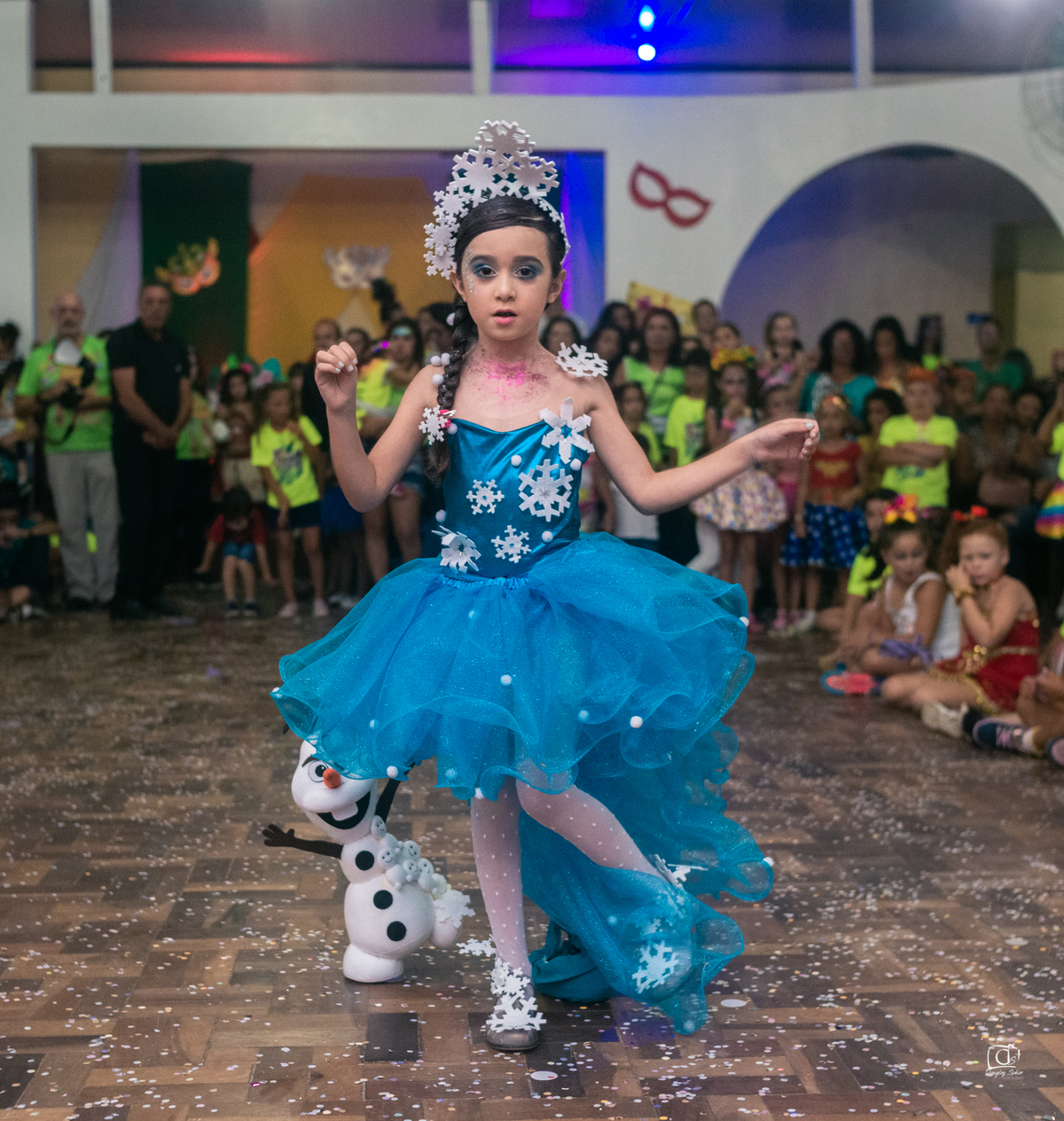 baile;infantil;carnaval;liame;decoração;mascara;apresentação;make
