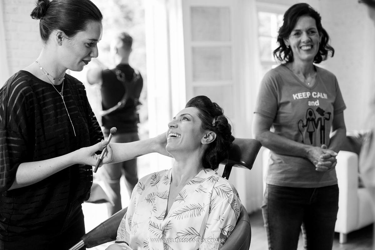 mae da noiva feliz no making of