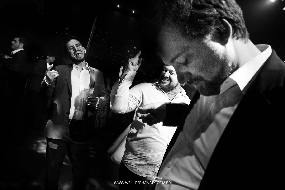 festa bombando na pista do casamento