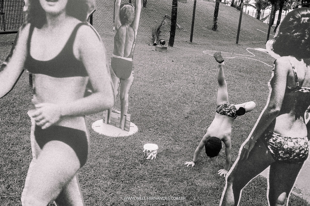 fotografia documental de familia na praia