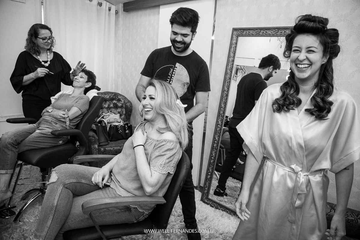 noiva com sua familia no making of