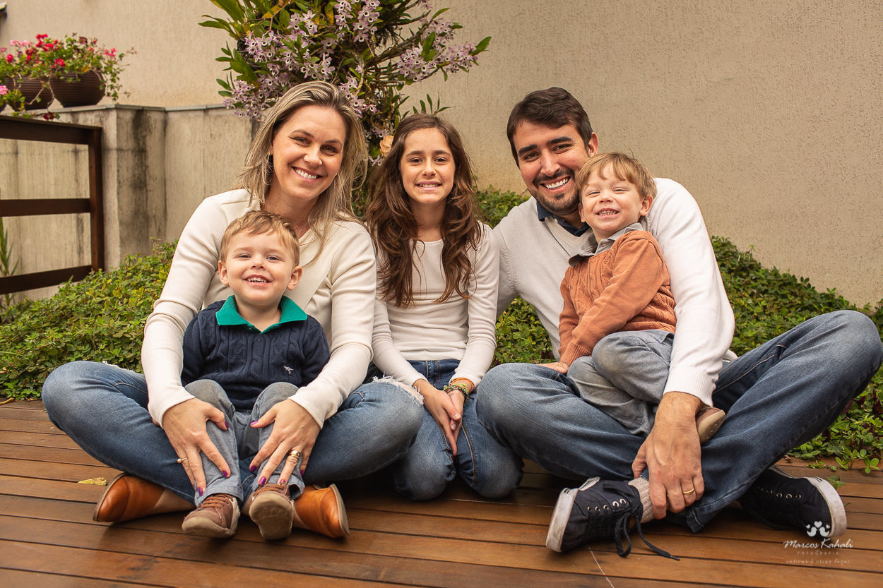 Contate Marcos Kahali - O Fotógrafo de Família mais legal de Curitiba - PR