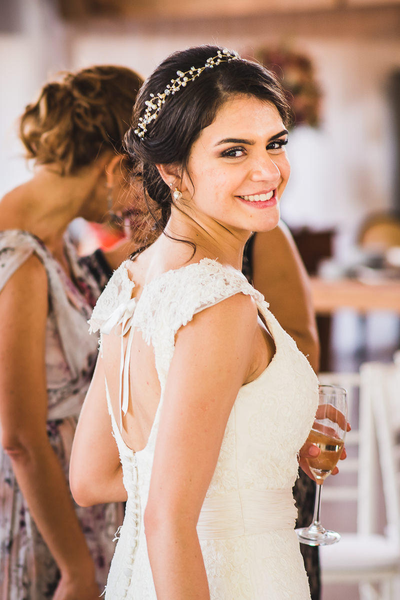 Noiva Mariana no seu casamento, Recanto do Bosque, Guaratinguetá-SP,