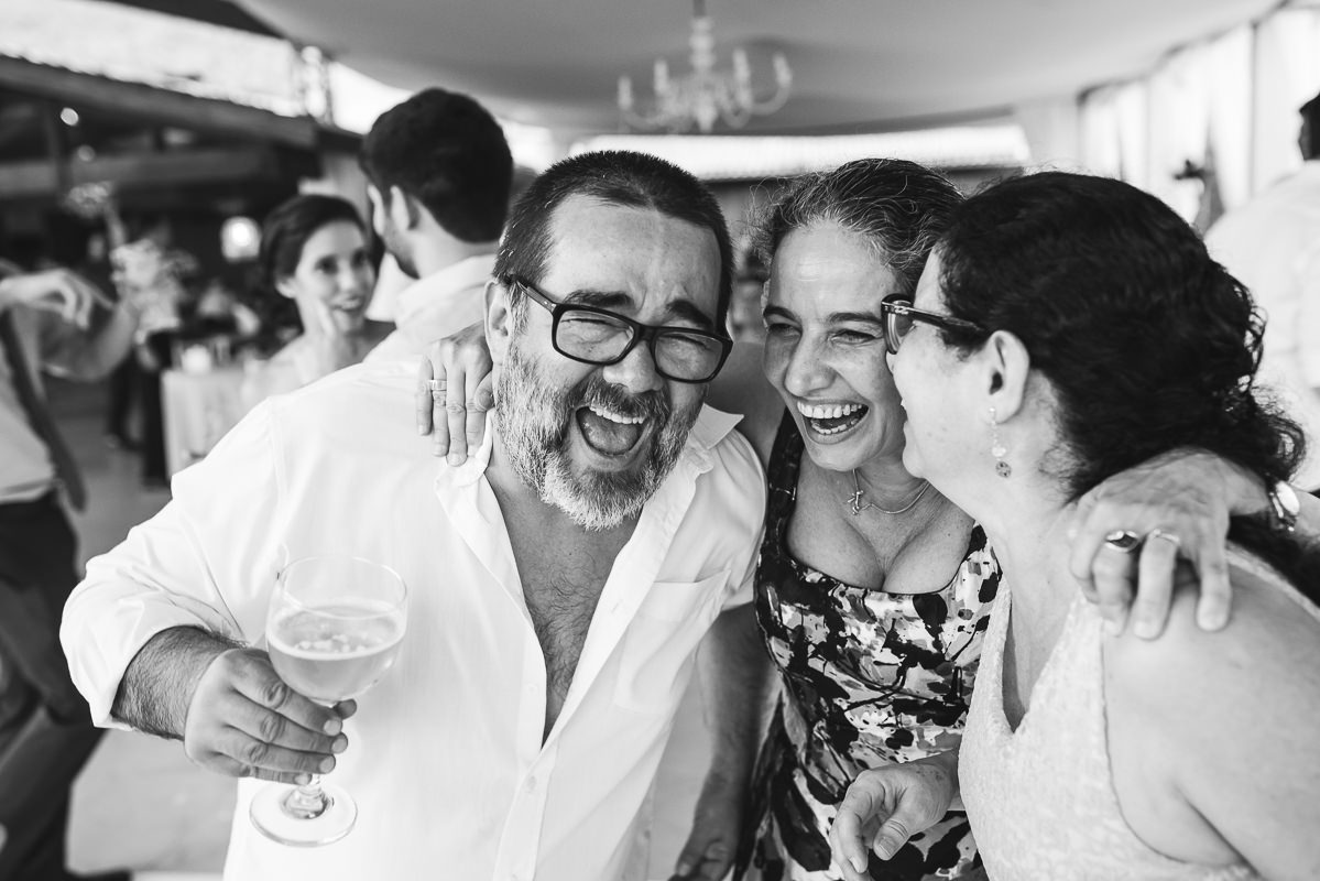 Pista de dança animada no casamento de Mariana e Israel, Recanto do Bosque, Guaratinguetá-SP