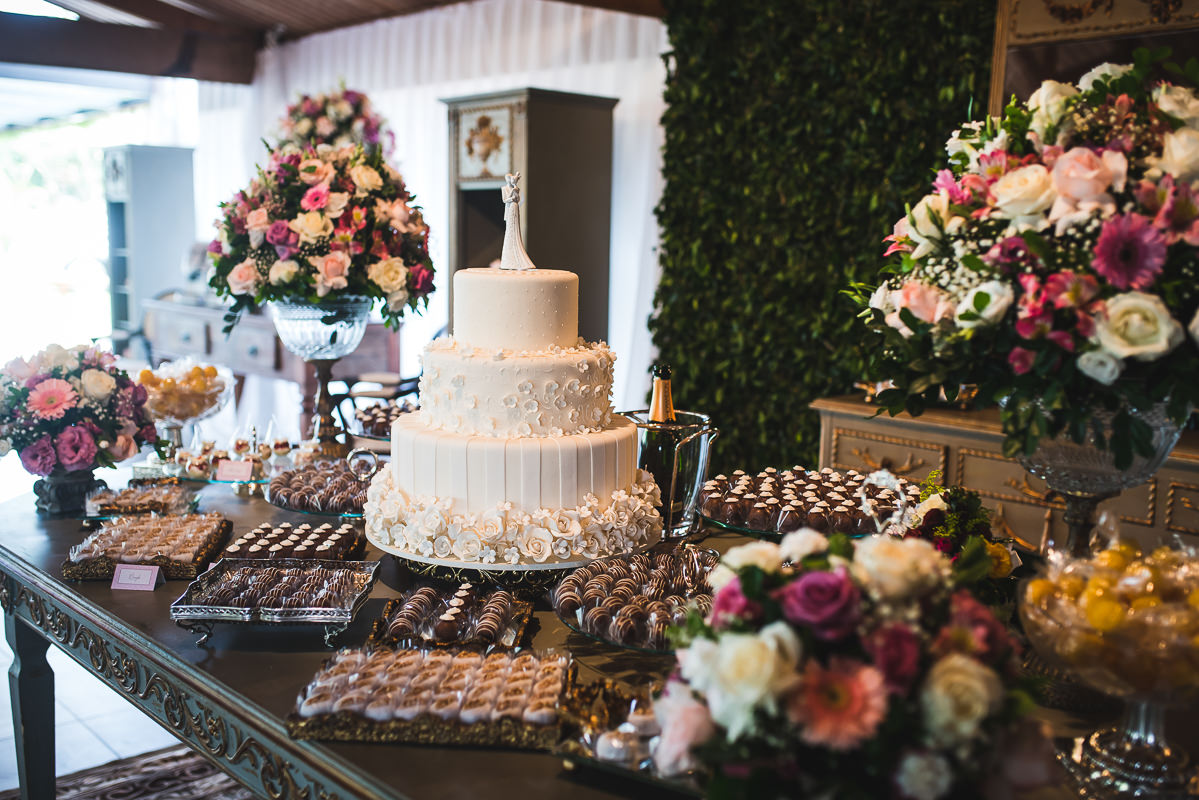 Decoração do casamento de Mariana e Israel, Recanto do Bosque, Guaratinguetá-SP