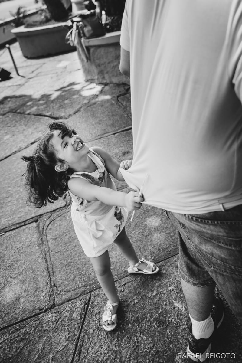 Papai Leandro e sua filha Laís no ensaio família na Praia Vermelha, Urca, Rio de Janeiro-RJ