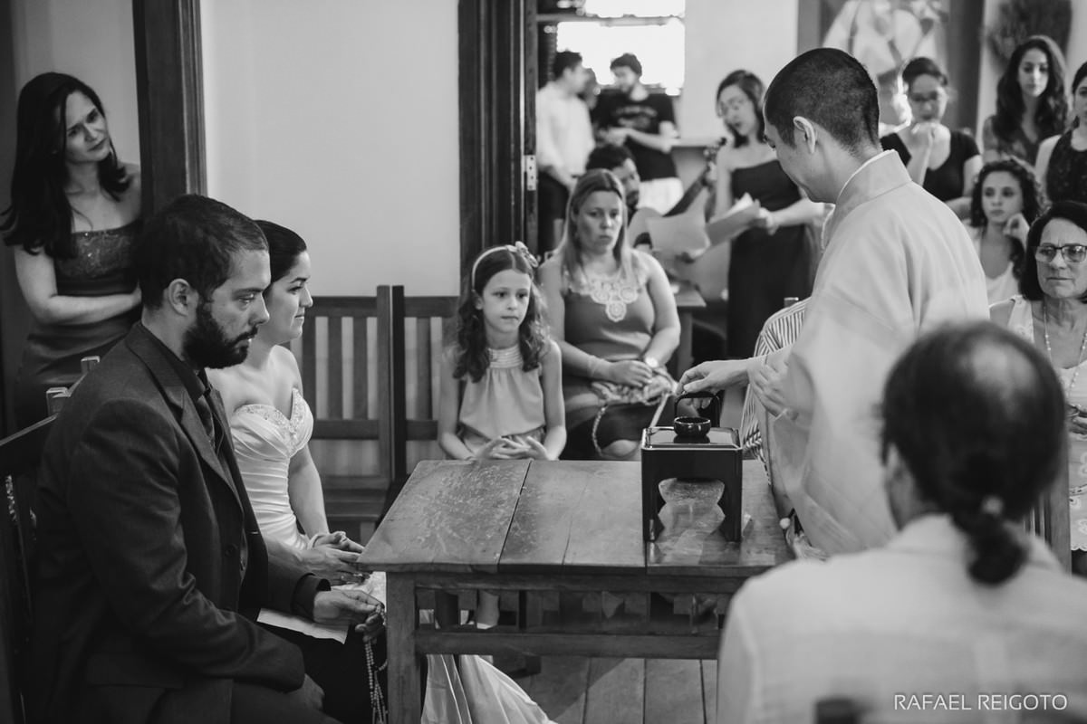 Celebração do Casamento budista do casal Beatriz e Roger no Drink Café Humaitá, Humaitá, Rio de Janeiro-RJ