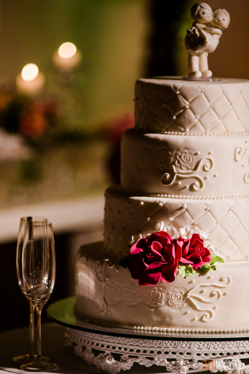 Bolo do casamento de Talita e Thiago no Marina Barra Clube, Barra da Tijuca, Rio de Janeiro/RJ